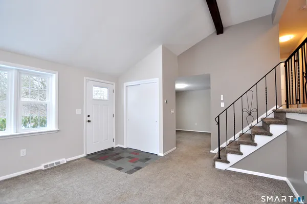 $3,900 | 25 Red Stone Drive, Simsbury, CT 06089