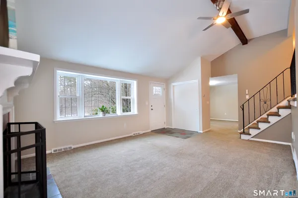 $3,900 | 25 Red Stone Drive, Simsbury, CT 06089