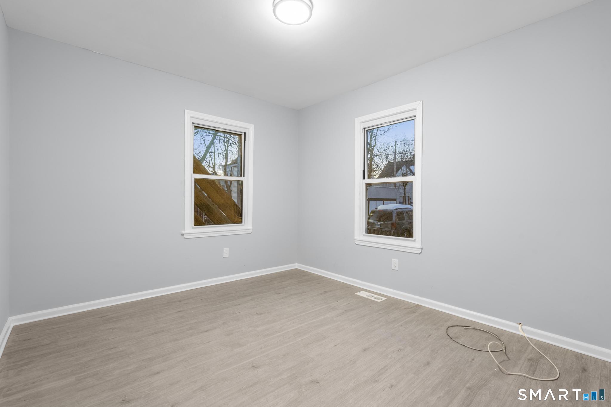 301 Poplar Street Bridgeport, CT 06605 - Photo 16 of 31