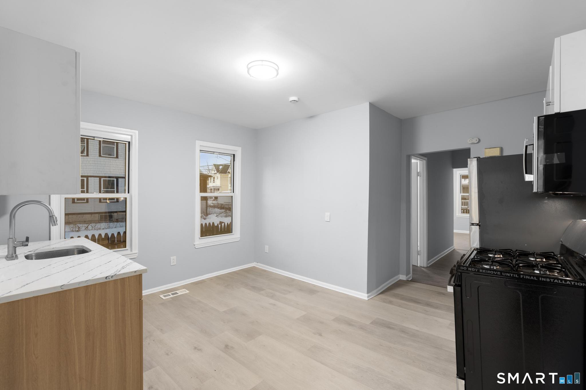 301 Poplar Street Bridgeport, CT 06605 - Photo 19 of 31