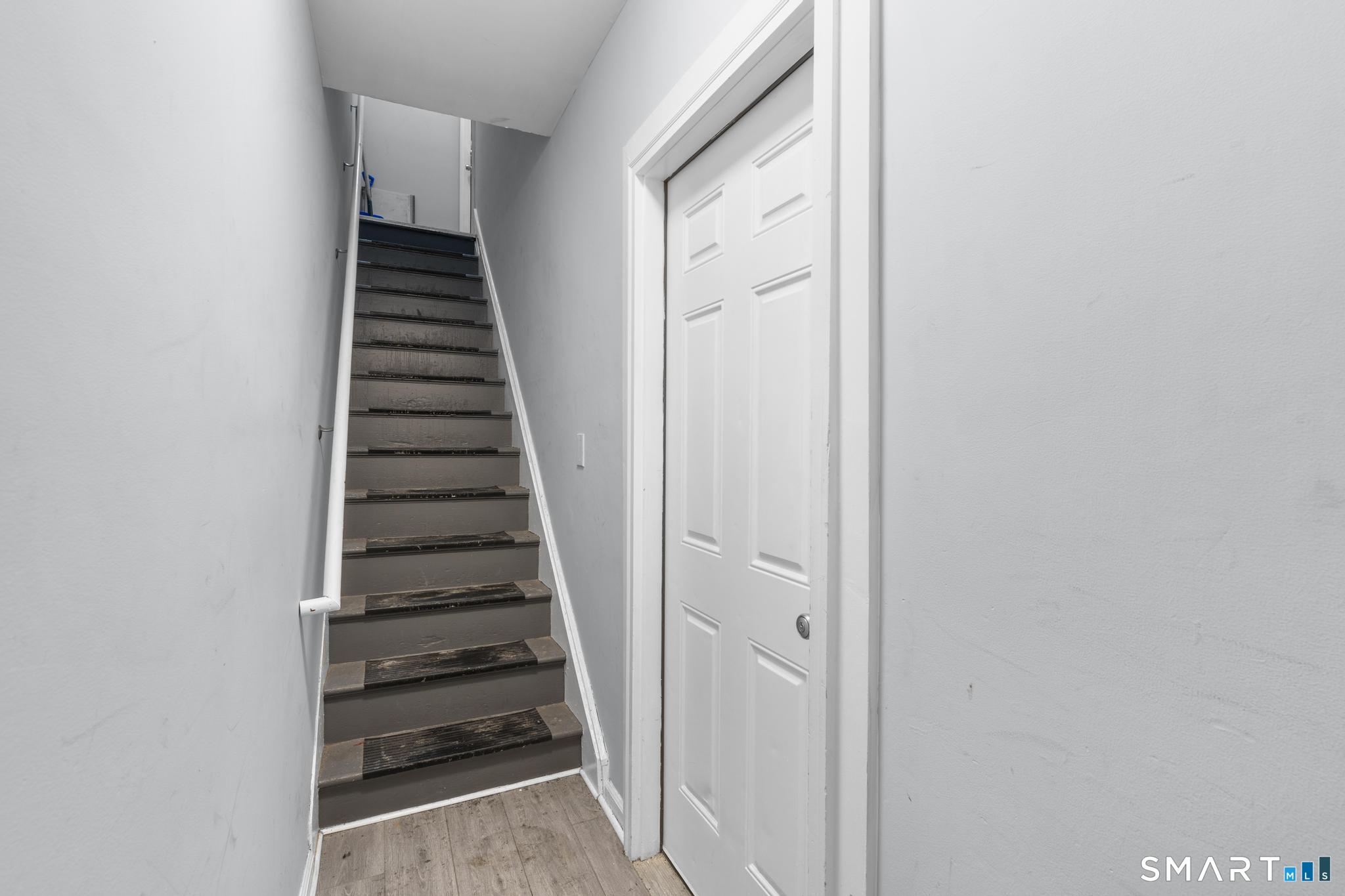 301 Poplar Street Bridgeport, CT 06605 - Photo 27 of 31