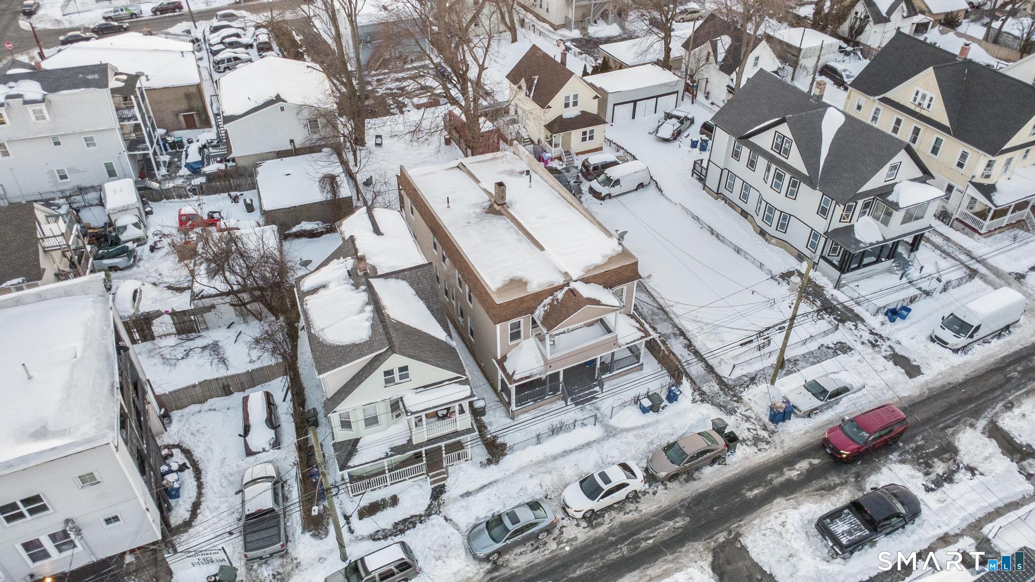 301 Poplar Street Bridgeport, CT 06605 - Photo 5 of 31