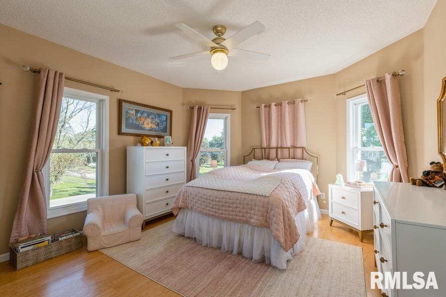 108 East D Street Alpha, IL 61413 - Photo 17 of 29 Gallery Image 17