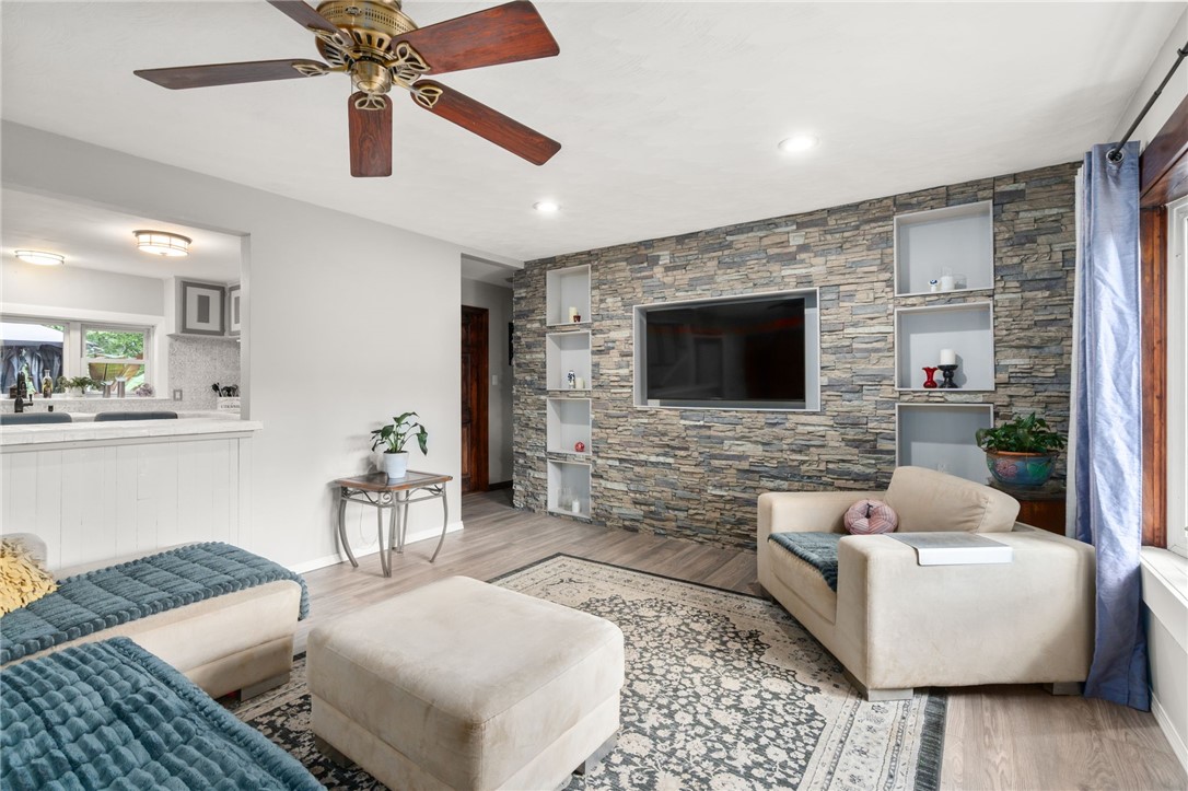 30 Lockwood Road Cumberland, RI 02864 - Photo 8 of 42 Gallery Image 8