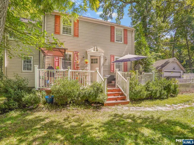 $774,998 | 51 Julia Street, Closter, NJ 07624