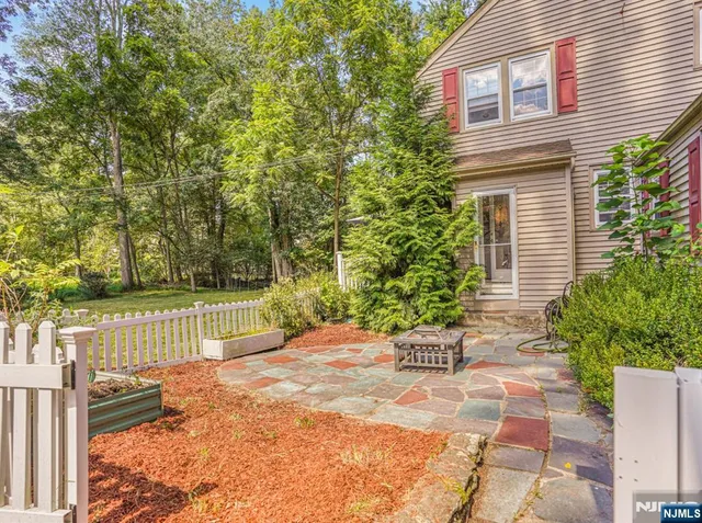 $774,998 | 51 Julia Street, Closter, NJ 07624