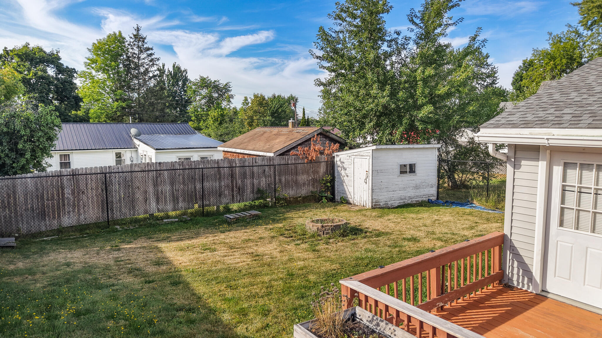 126 Thornton Road Bangor, ME 04401 - Photo 5 of 40 dji_fly_20260827_085022_0389_17878348511