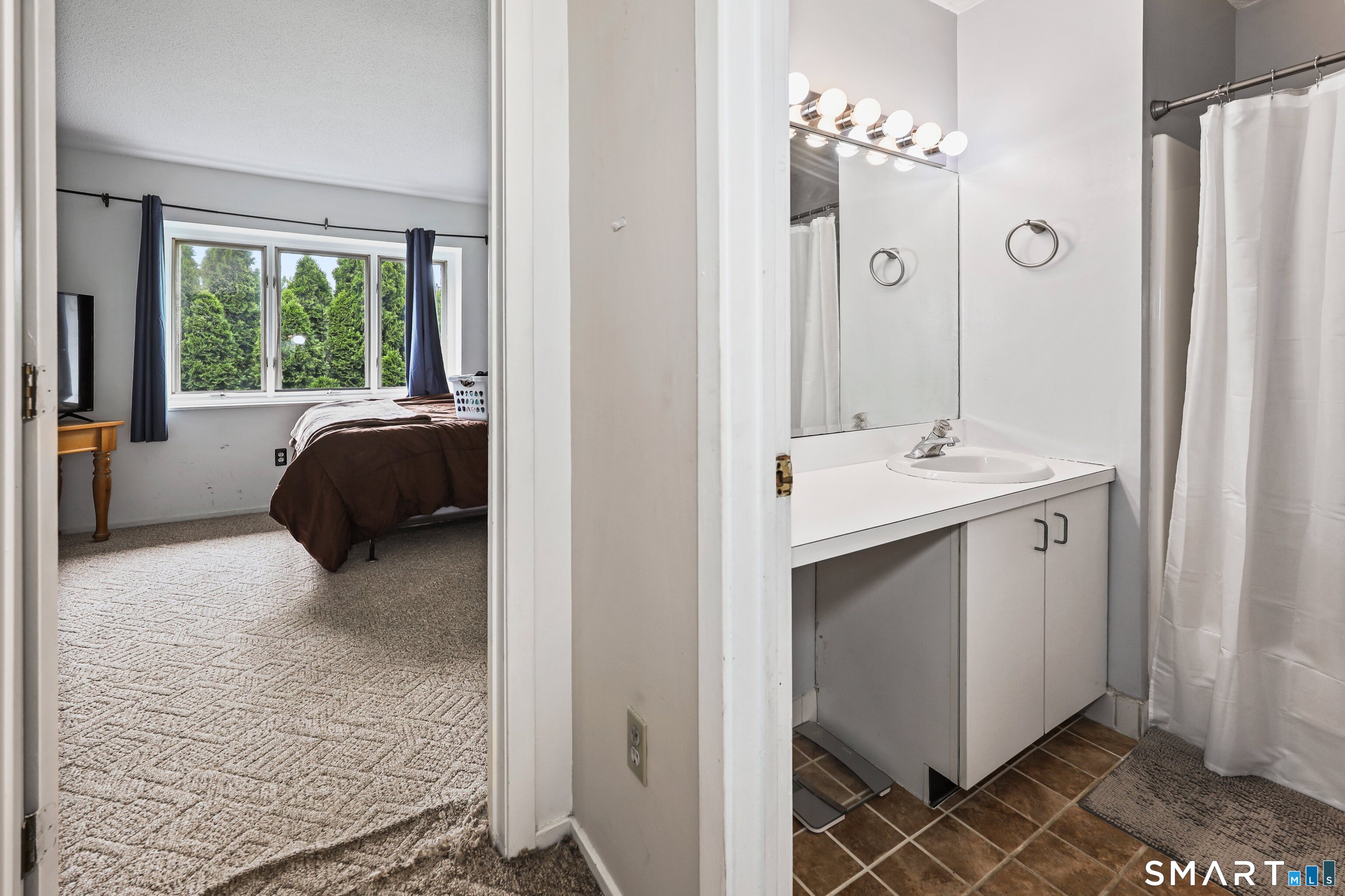 827 Oronoke Road, Unit 41 Waterbury, CT 06708 - Photo 14 of 23 Gallery Image 14
