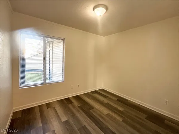 $2,300 | 3129 Floral Vista Avenue, Henderson, NV 89014