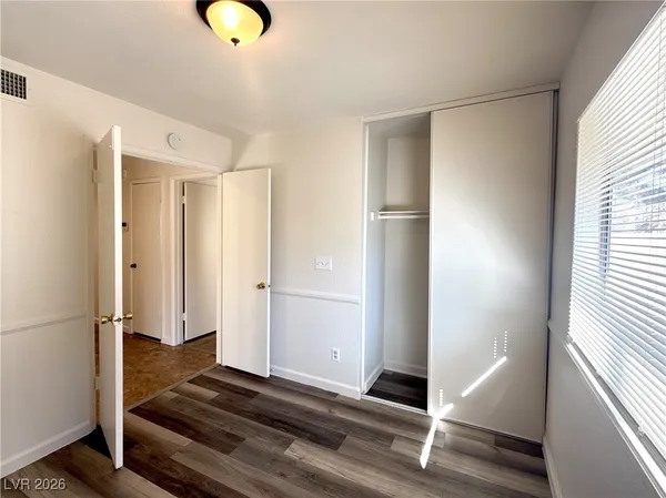 $2,300 | 3129 Floral Vista Avenue, Henderson, NV 89014