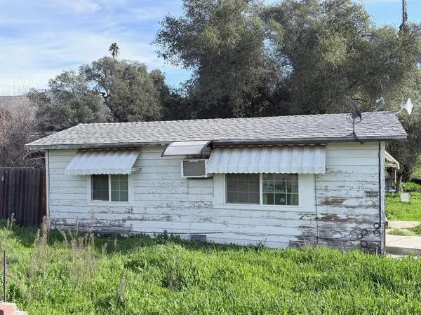 $220,000 | 35415 Highway 190, Springville, CA 93265