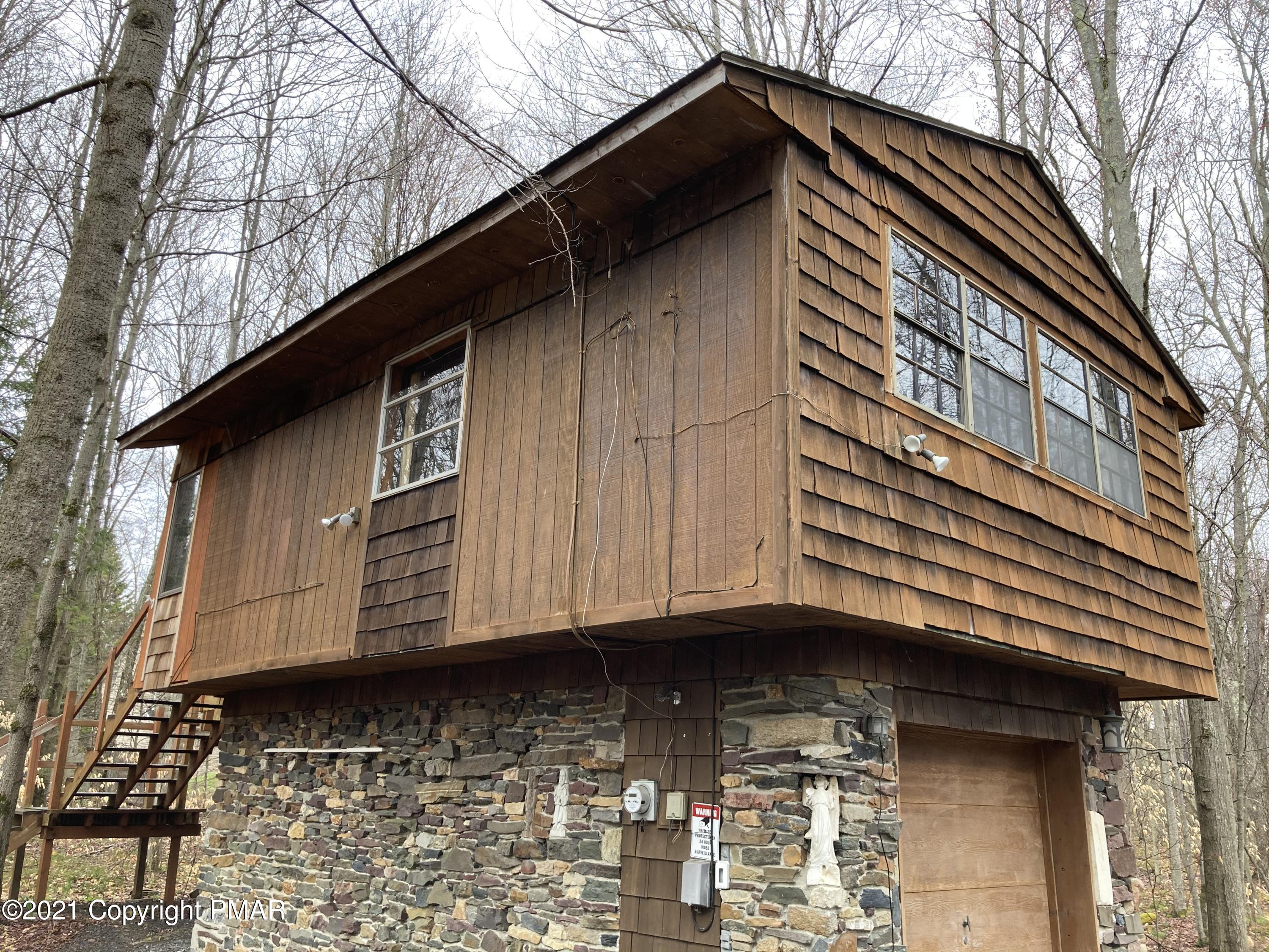 2169 Locust Ridge Road Pocono Lake, PA 18347 - Photo 2 of 18 Front View