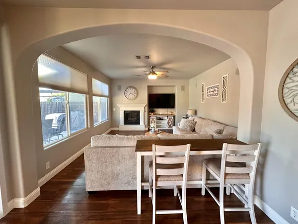 $510,000 | 7071 East Dayton Avenue, Fresno, CA 93737