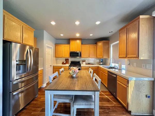 $510,000 | 7071 East Dayton Avenue, Fresno, CA 93737