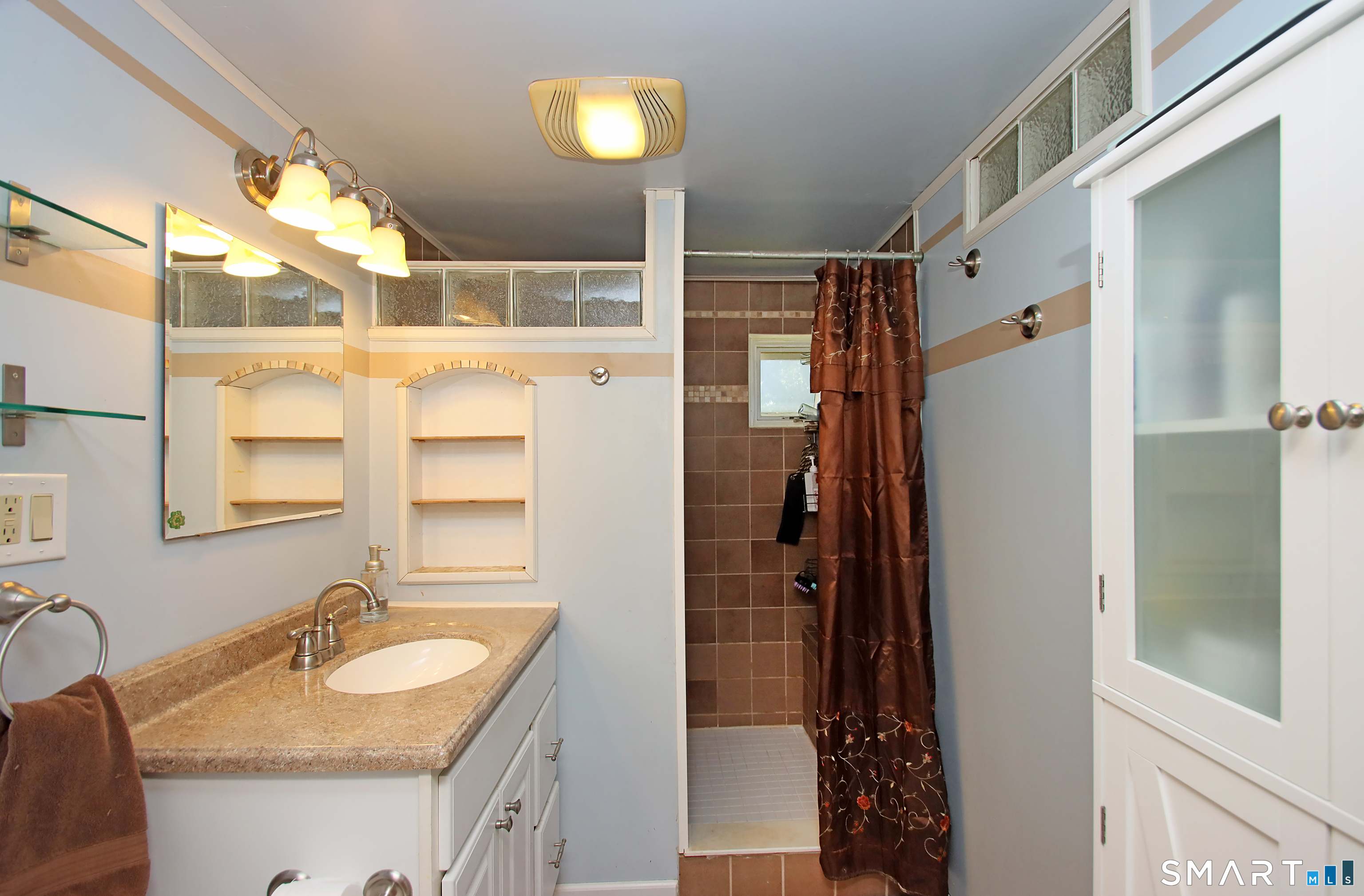 11 Forest Road Wallingford, CT 06492 - Photo 16 of 27