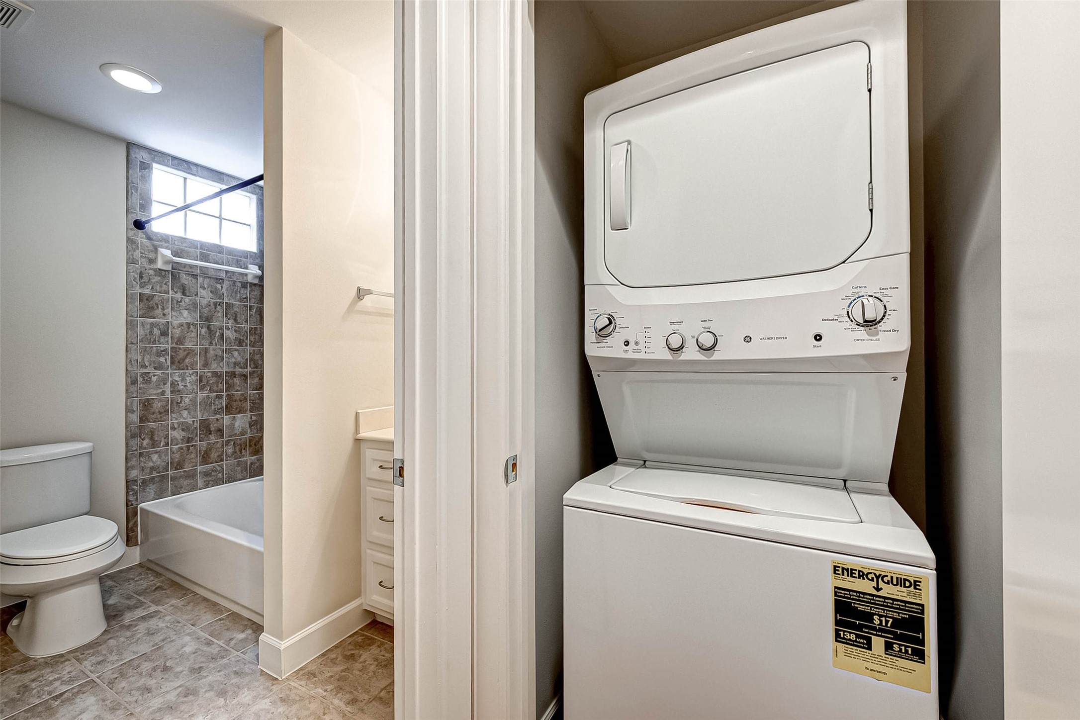 2710 Hullsmith Drive, Unit 102 Houston, TX 77063 - Photo 10 of 16