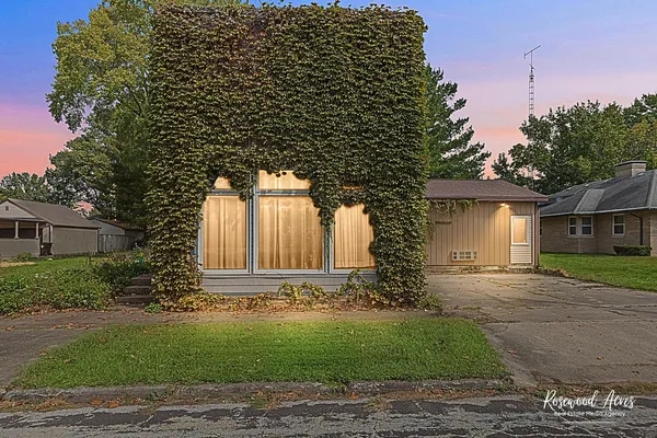 $125,000 | 620 Tremont Street, Lincoln, IL 62656