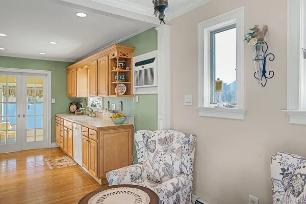 $579,900 | 72 Harris Street, Patchogue, NY 11772