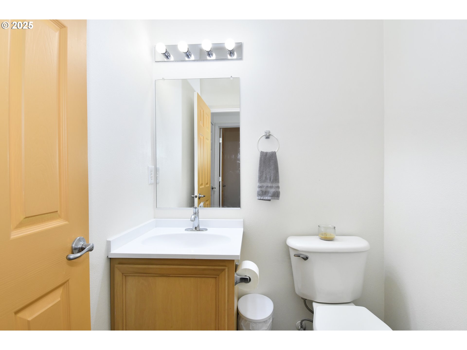 35550 Edie's Way St. Helens, OR 97051 - Photo 12 of 34 a bathroom with a sink and a mirror