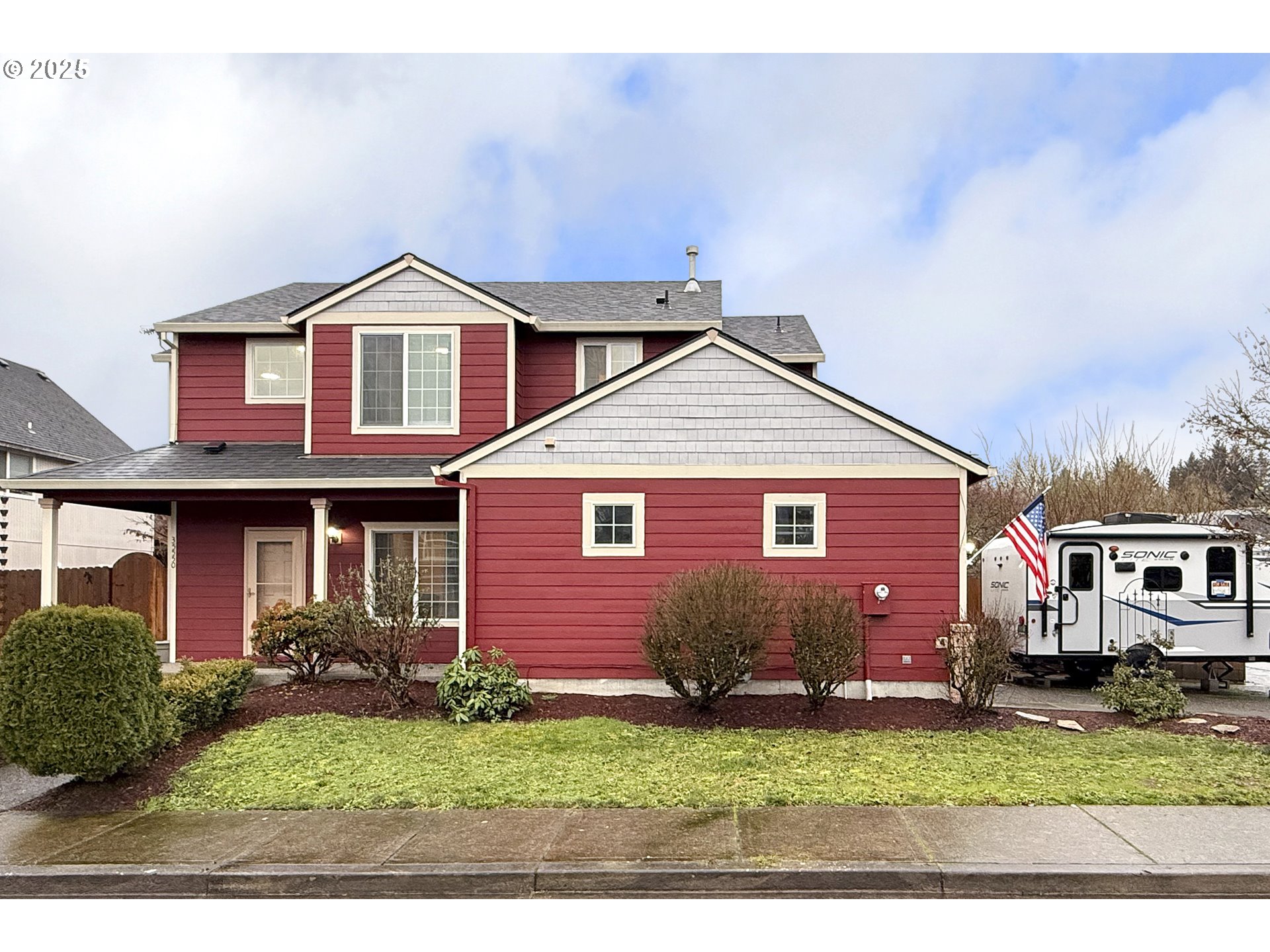 35550 Edie's Way St. Helens, OR 97051 - Photo 33 of 34 a front view of a house with garden