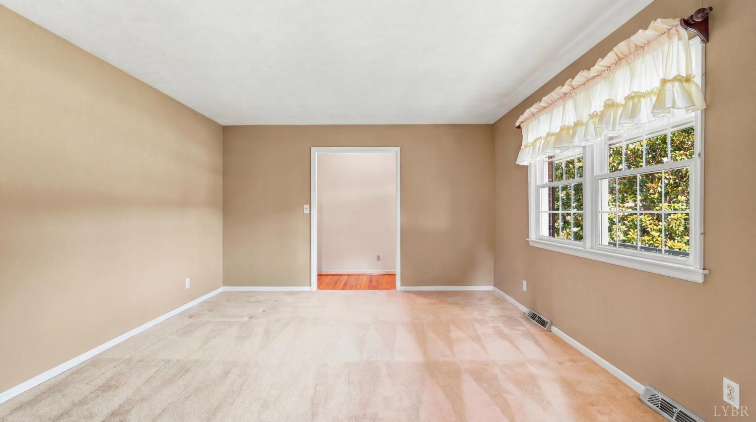 324 Charldon Road Lynchburg, VA 24501 - Photo 5 of 49