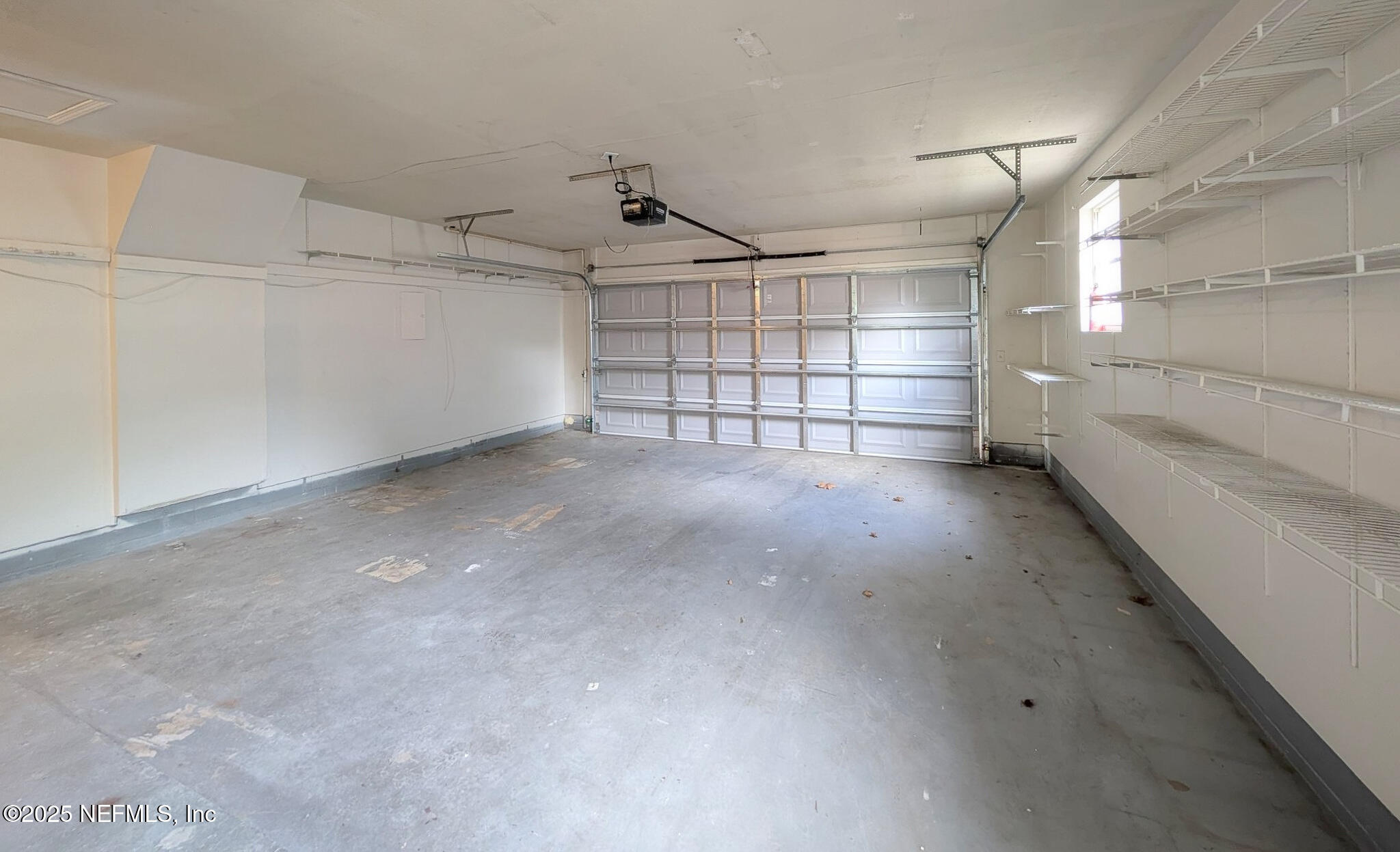 5091 Somersby Road Jacksonville, FL 32217 - Photo 16 of 19 a view of a garage