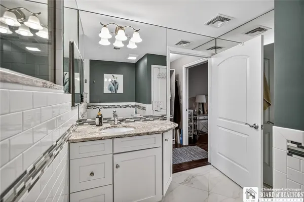 $659,999 | 50 Lakeside Drive, Unit B203, Ellery, NY 14712