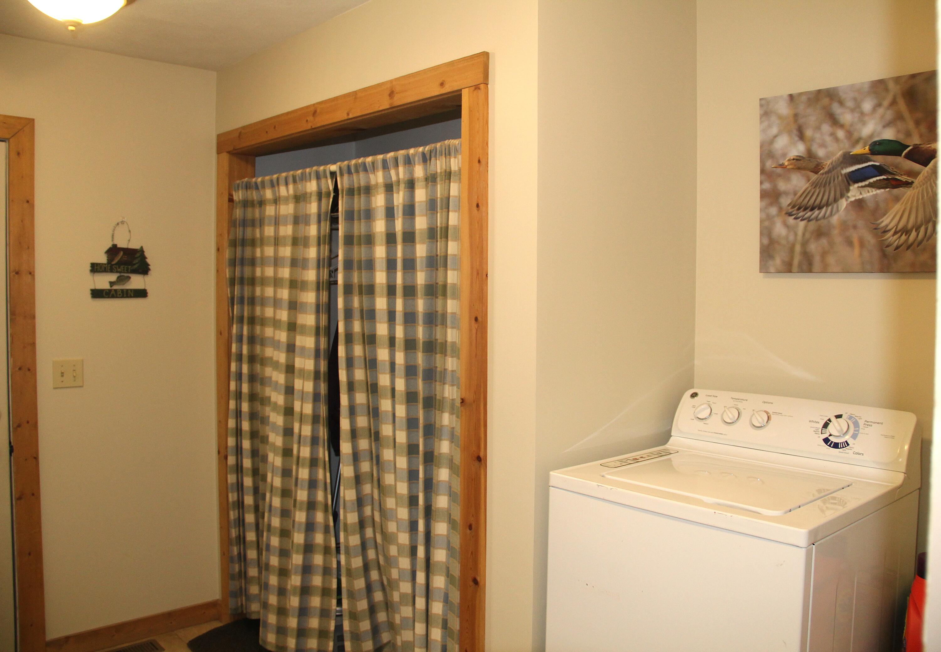 7801 Navajo Trail Branch, MI 49402 - Photo 32 of 42 IMG_7946