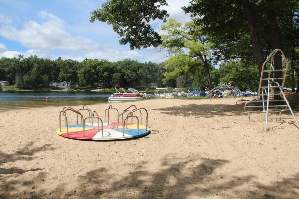 7801 Navajo Trail Branch, MI 49402 - Photo 40 of 42 wsa beach 2