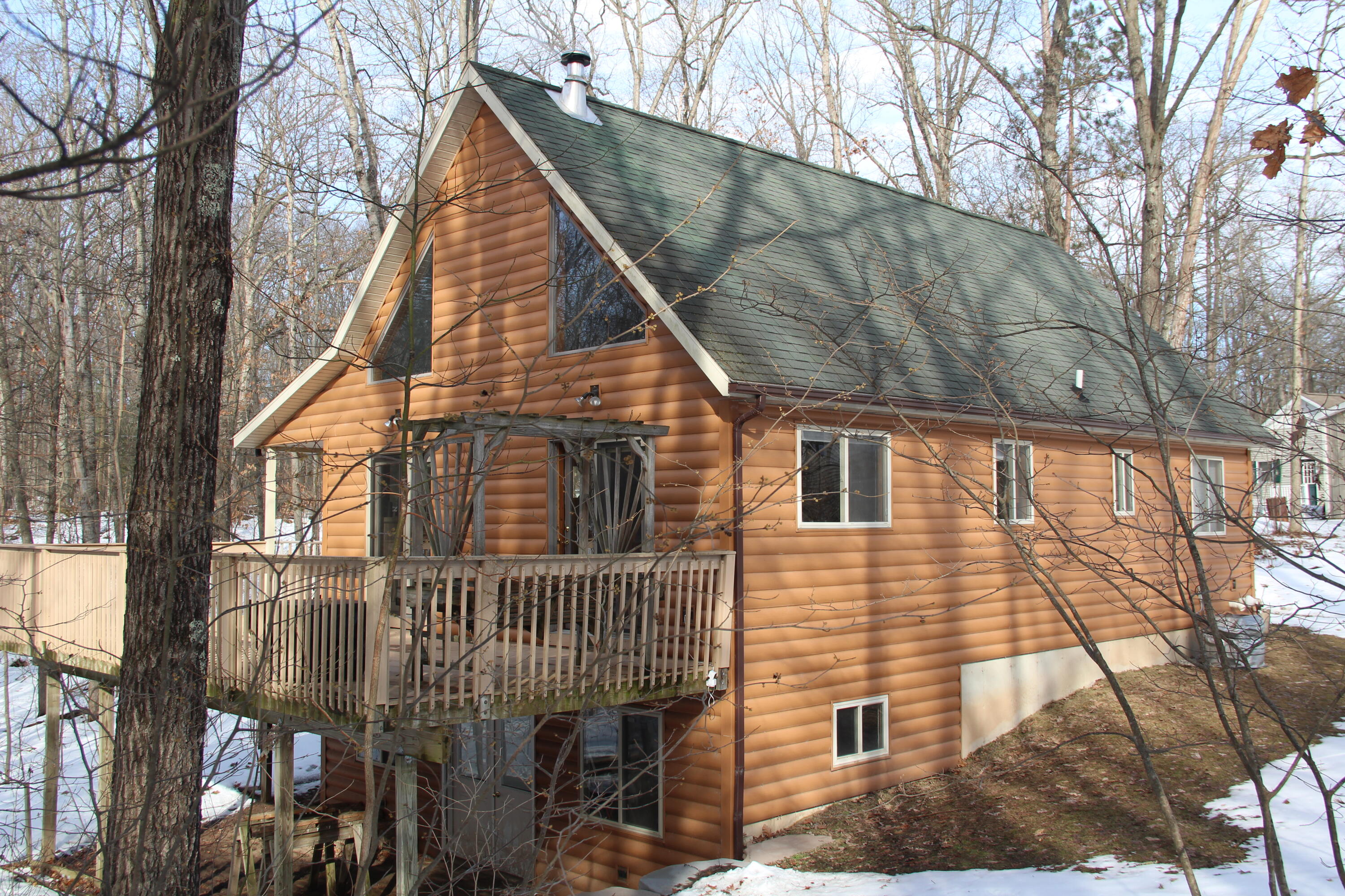 7801 Navajo Trail Branch, MI 49402 - Photo 9 of 42 IMG_7919