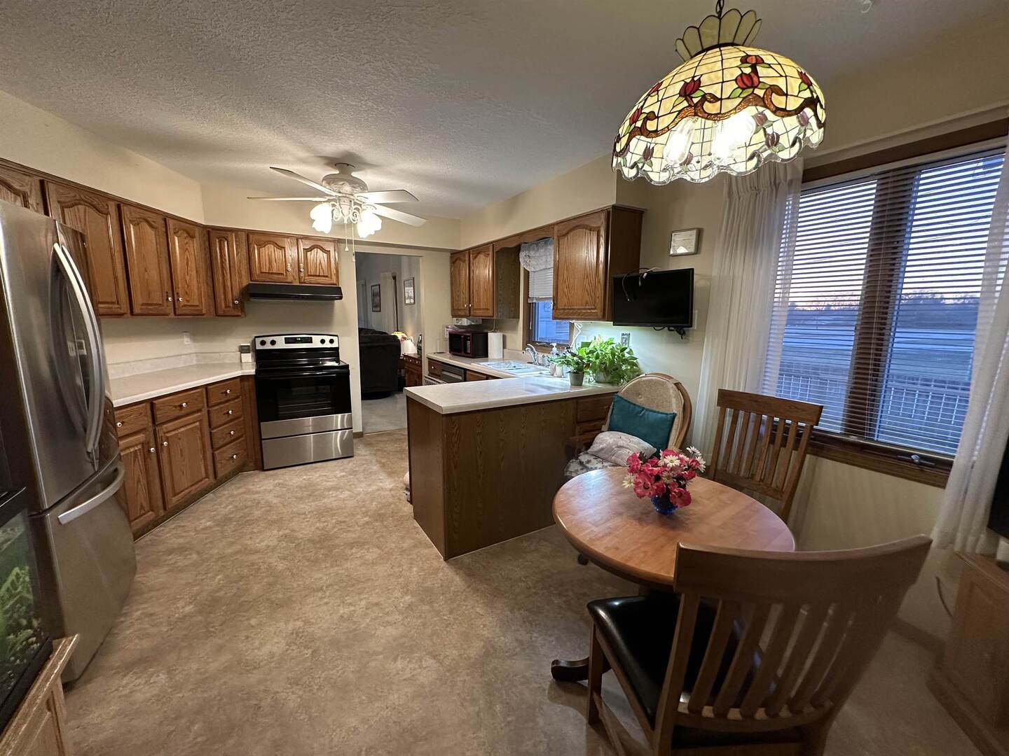 2610 38th Street, Unit 1 Moline, IL 61265 - Photo 5 of 17