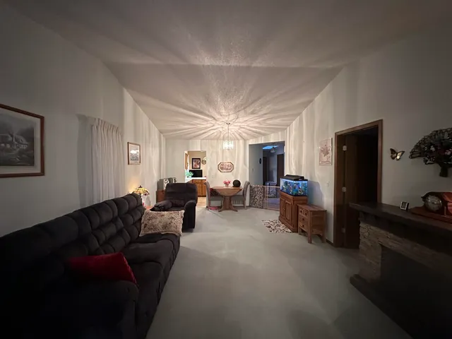 $215,000 | 2610 38th Street, Unit 1, Moline, IL 61265