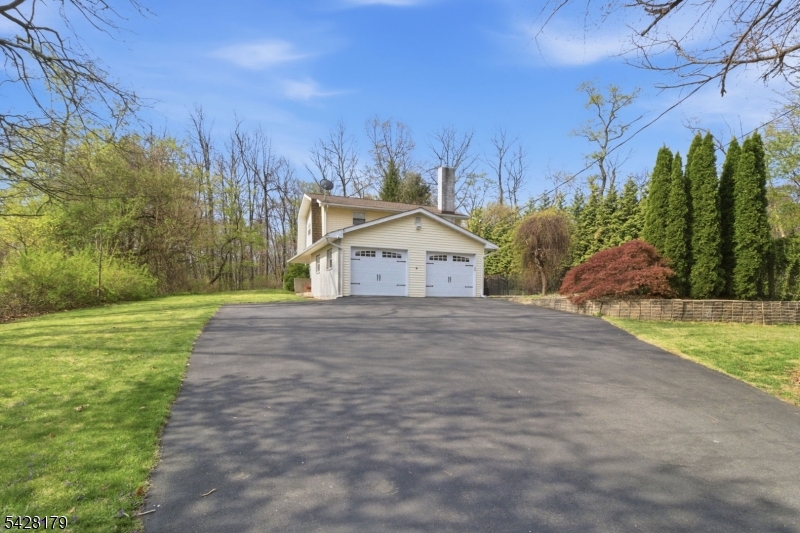 1000 Harmony Brass Castle Road Washington, NJ 07882 - Photo 3 of 32