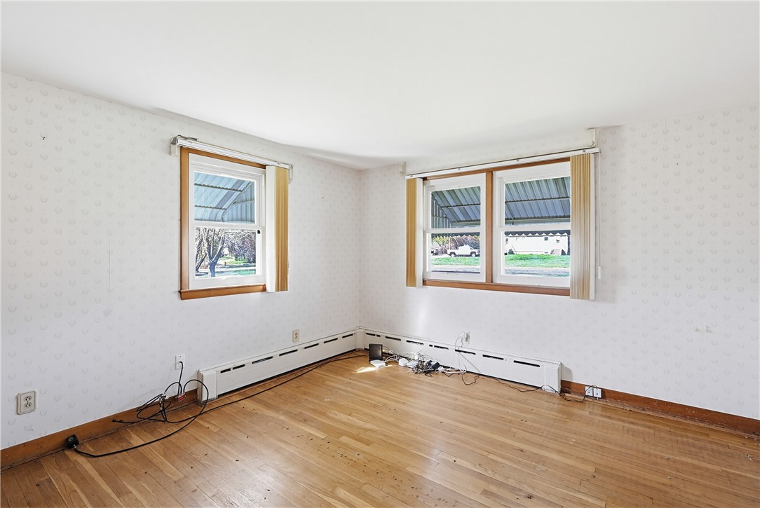 10 Brayton Road Tiverton, RI 02878 - Photo 21 of 33 Gallery Image 21