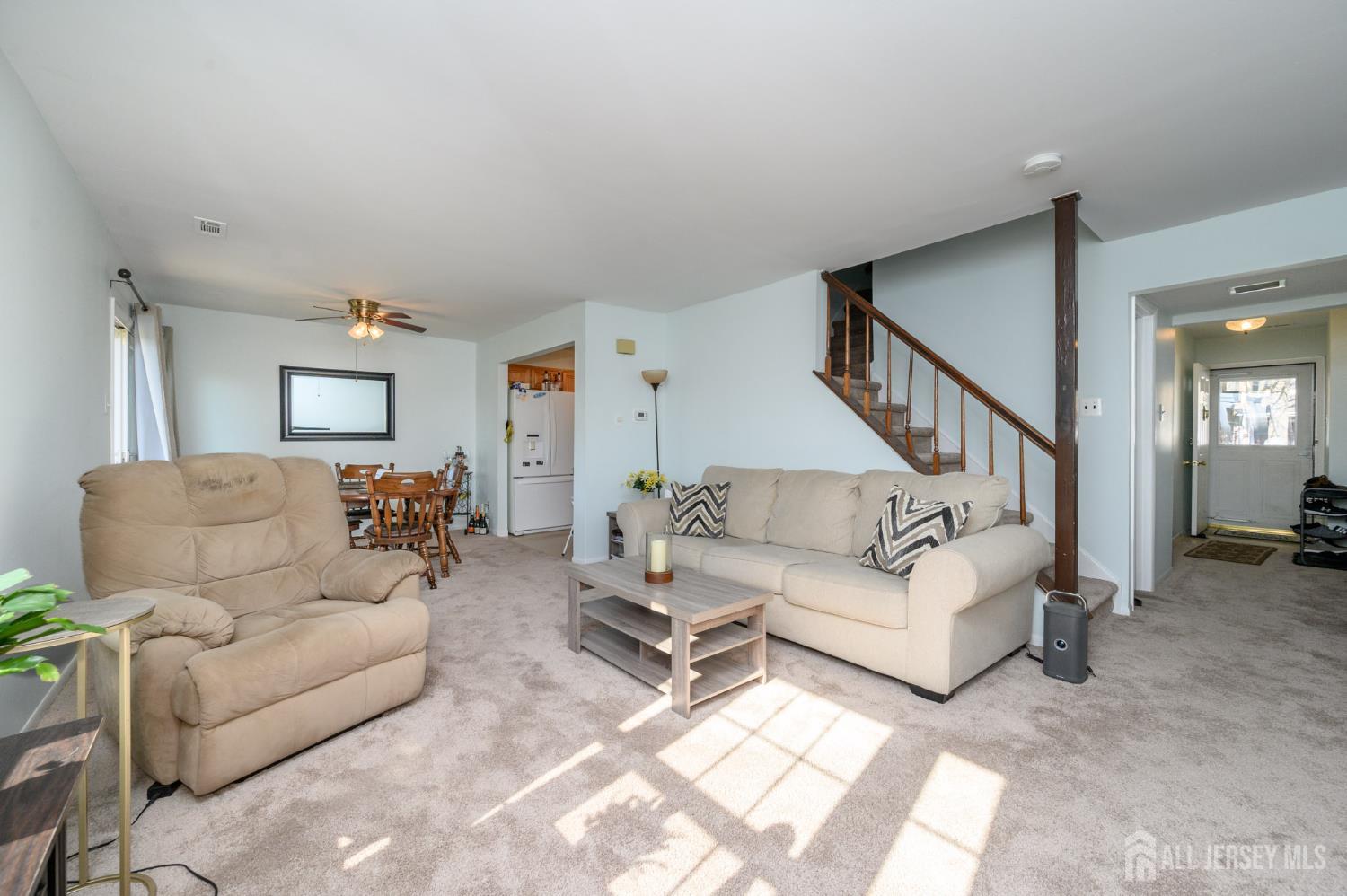 127 Chaucer Road Mount Laurel, NJ 08054 - Photo 5 of 43 a living room with furniture and a wooden floor