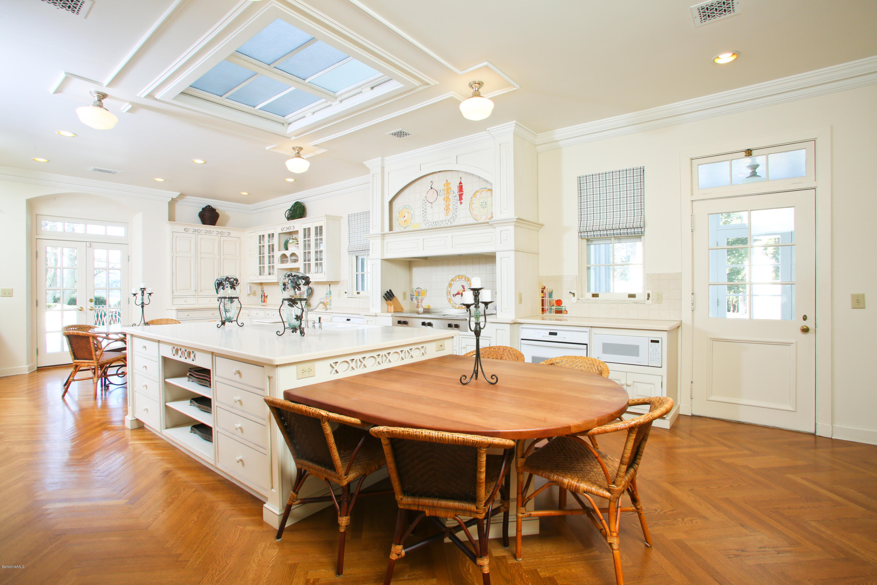 3 Ice Glen Road Stockbridge, MA 01262 - Photo 21 of 44 12 kitchen