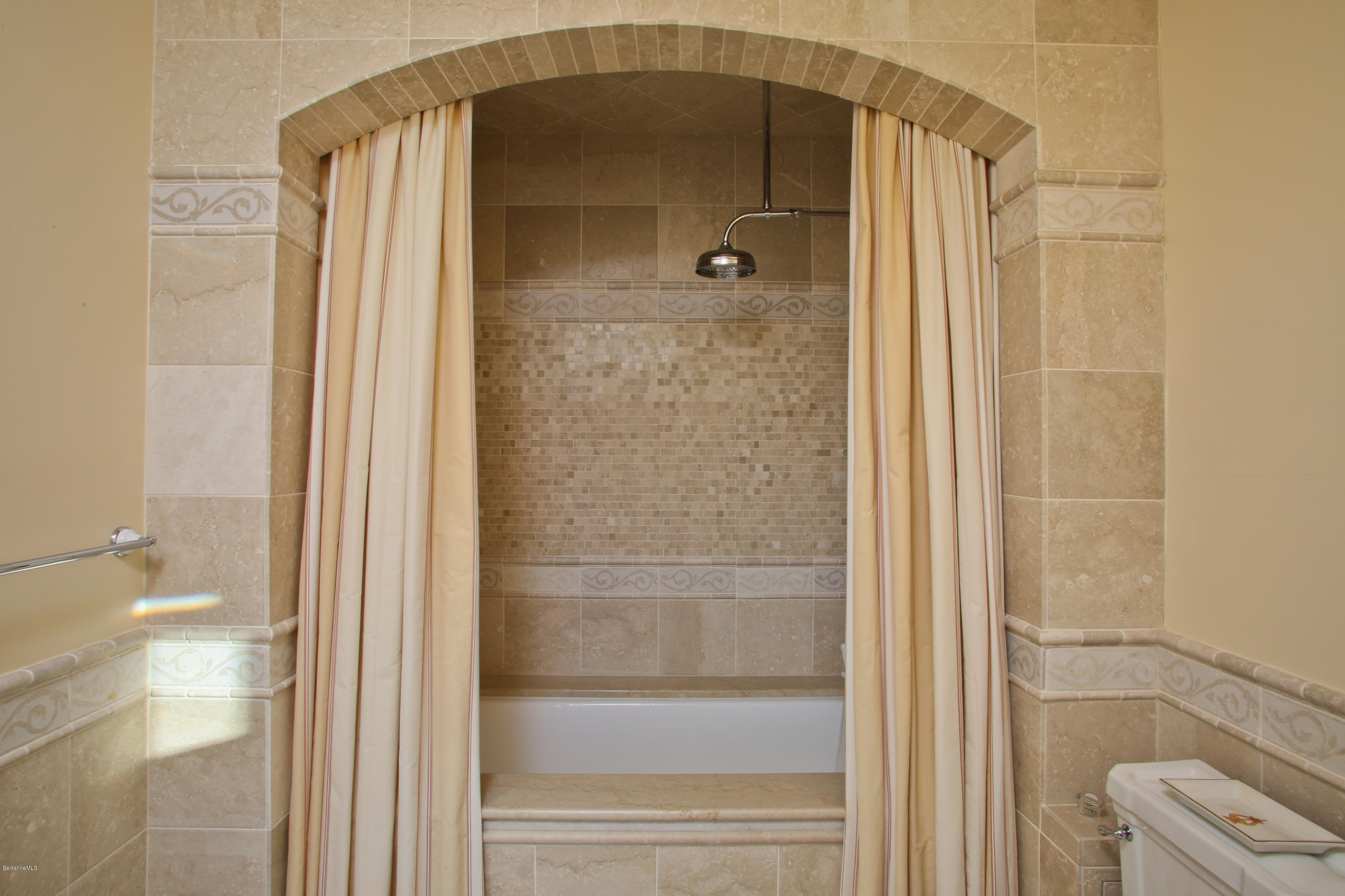 3 Ice Glen Road Stockbridge, MA 01262 - Photo 30 of 44 18 master bath