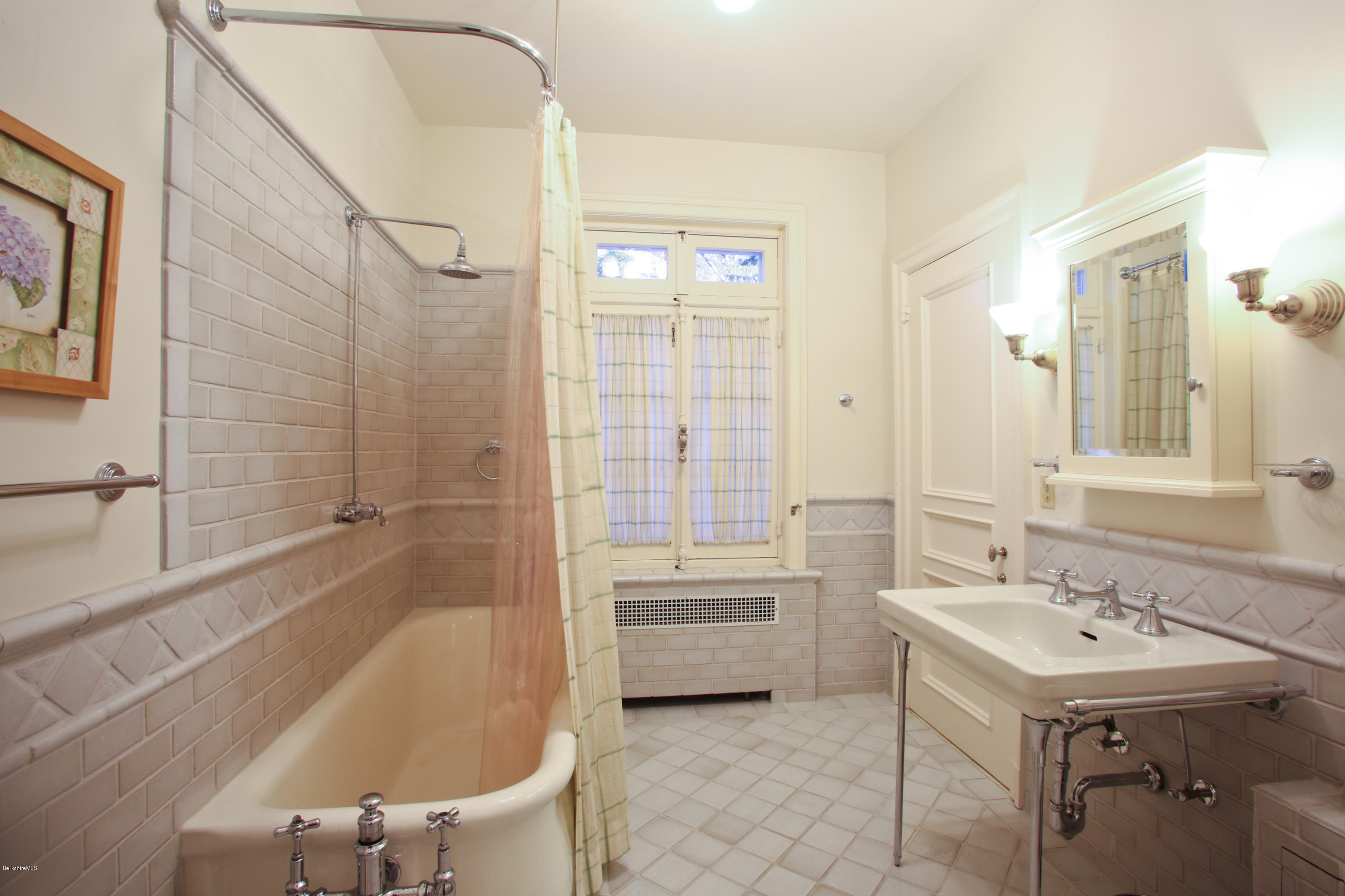 3 Ice Glen Road Stockbridge, MA 01262 - Photo 35 of 44 22 a guest bath