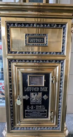 a close view of a stove