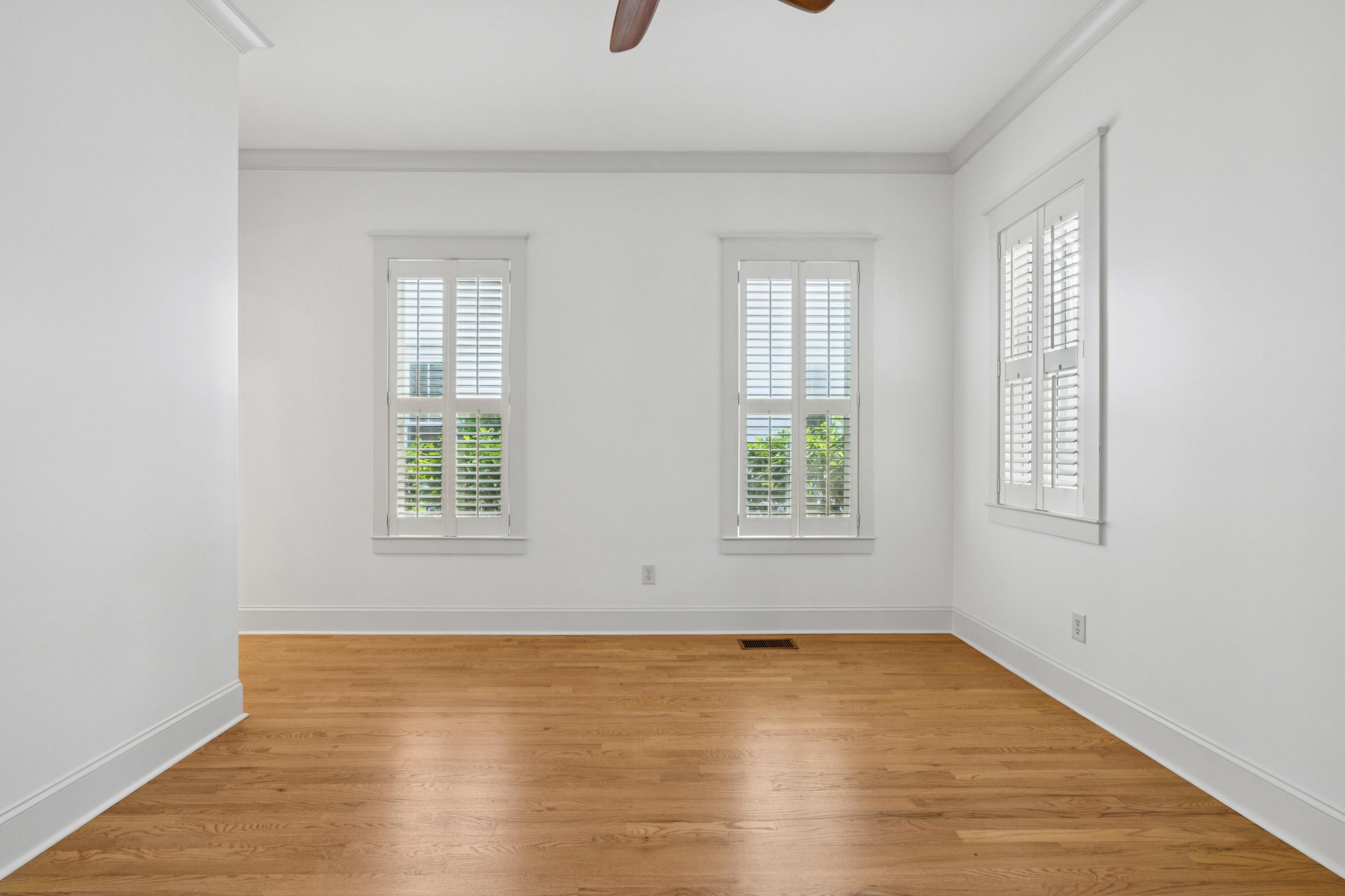 1629 Ware Bottom Lane Mount Pleasant, SC 29464 - Photo 16 of 41 1629WareBottomLn-KeenEyeMarketing-026