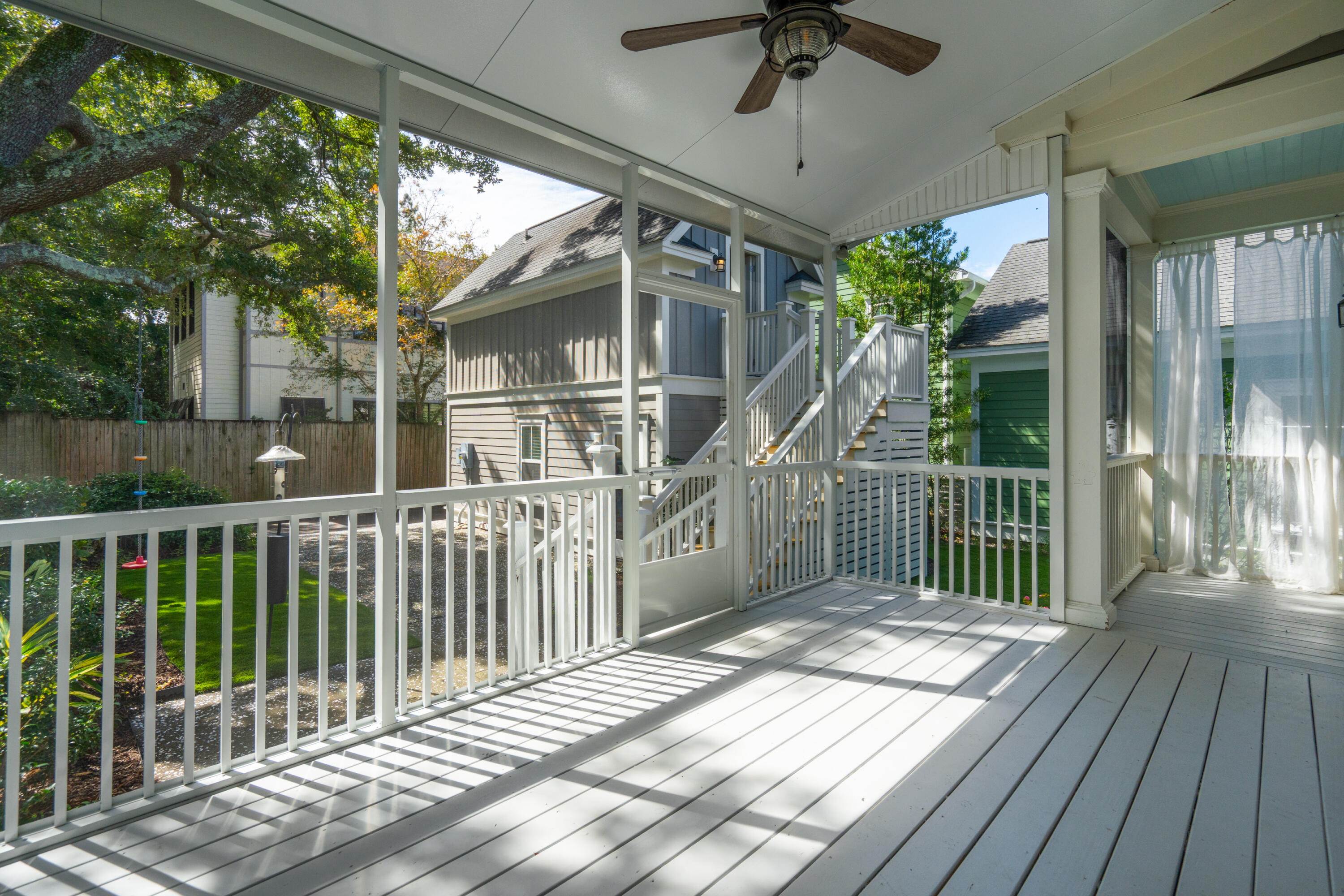 1629 Ware Bottom Lane Mount Pleasant, SC 29464 - Photo 29 of 41 1629WareBottomLn-KeenEyeMarketing-044