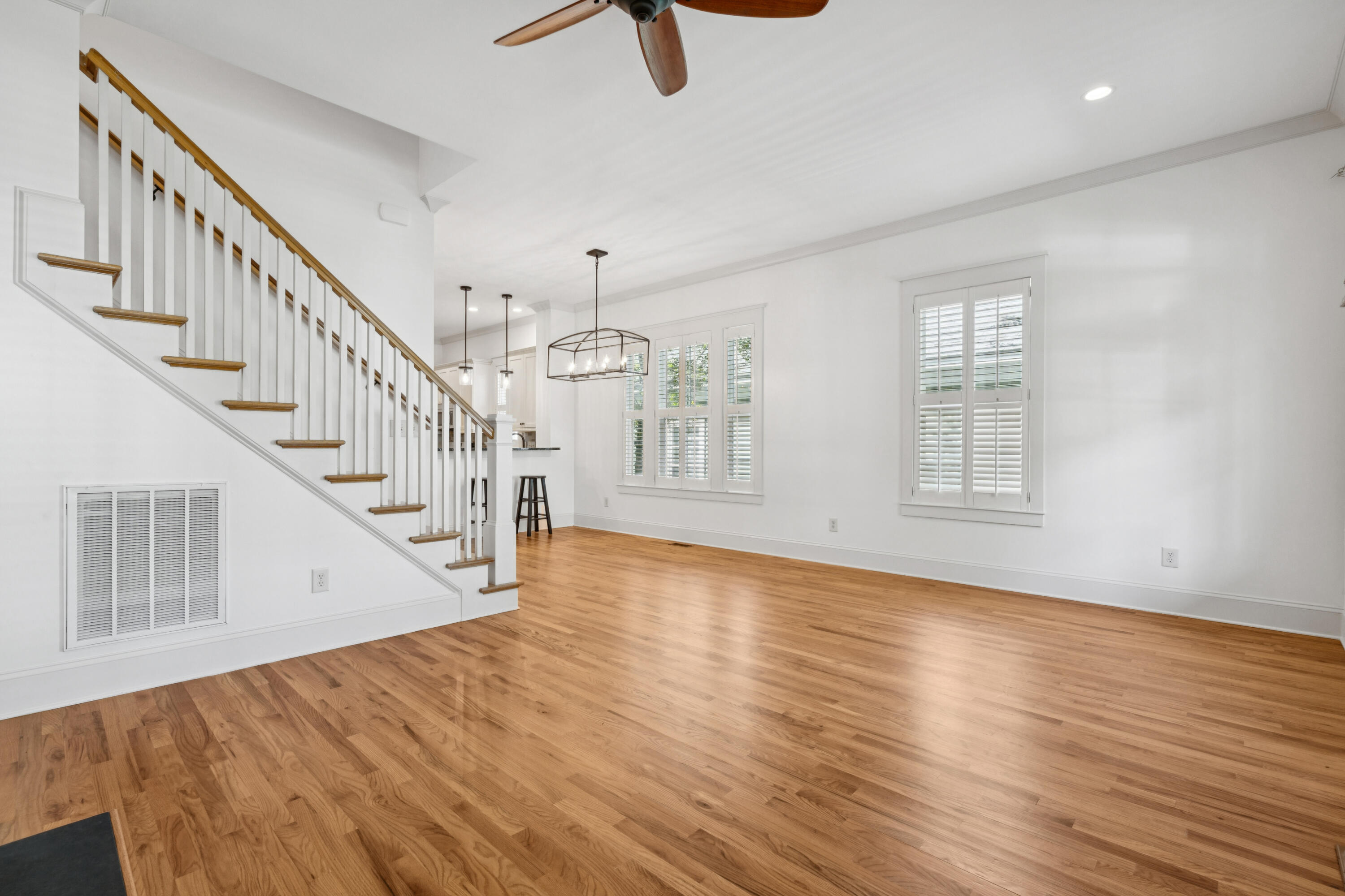 1629 Ware Bottom Lane Mount Pleasant, SC 29464 - Photo 8 of 41 1629WareBottomLn-KeenEyeMarketing-013