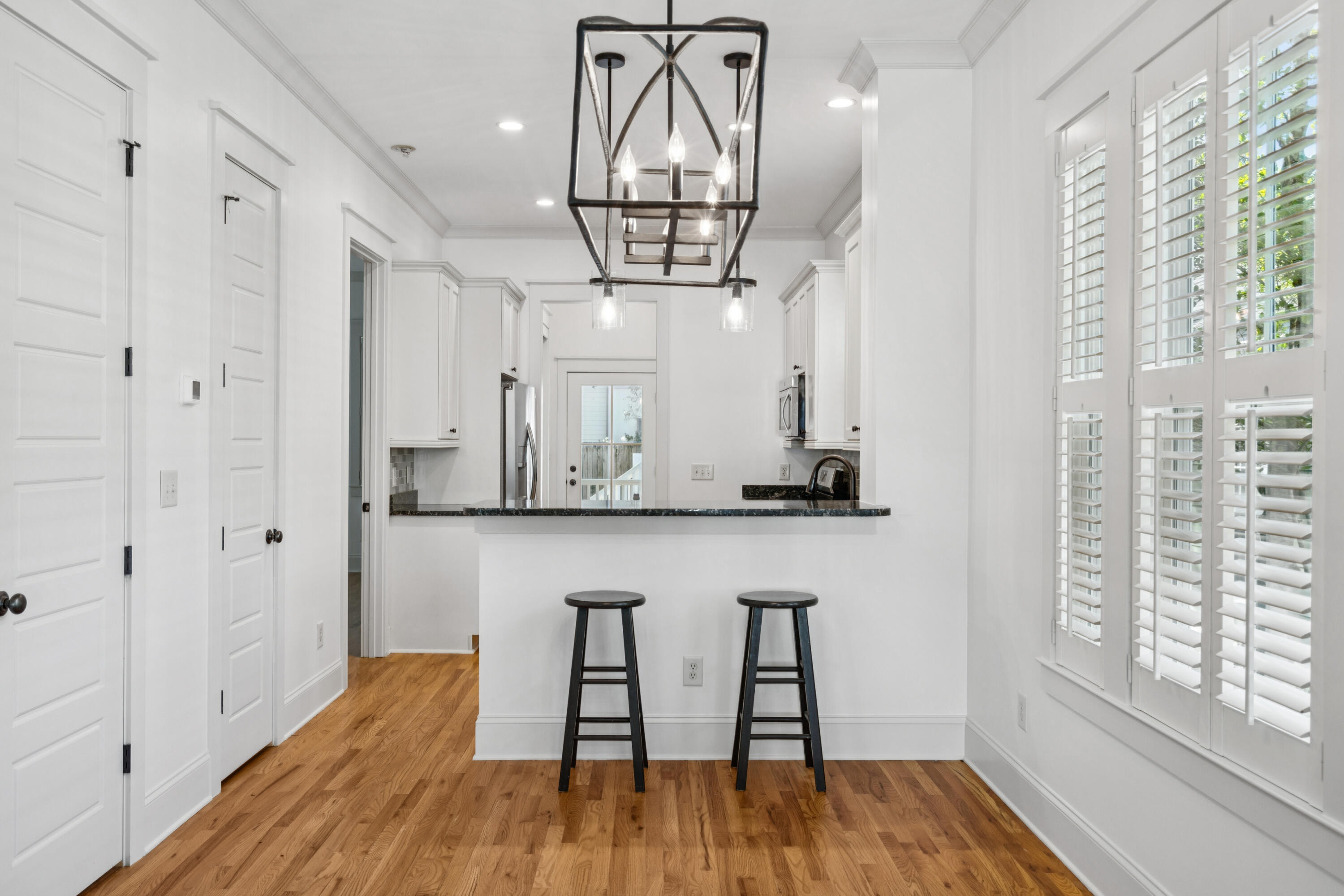 1629 Ware Bottom Lane Mount Pleasant, SC 29464 - Photo 10 of 41 1629WareBottomLn-KeenEyeMarketing-016