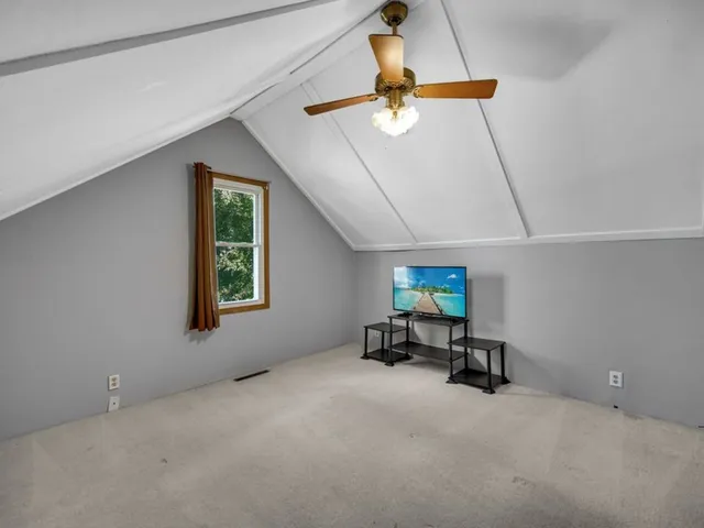 a view of work room with windows