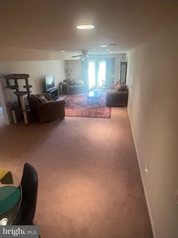 $2,390 | 15 Hartford Way, Unit 401, Fredericksburg, VA 22406