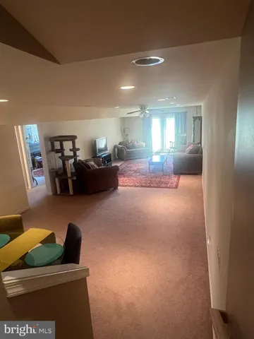 $2,390 | 15 Hartford Way, Unit 401, Fredericksburg, VA 22406