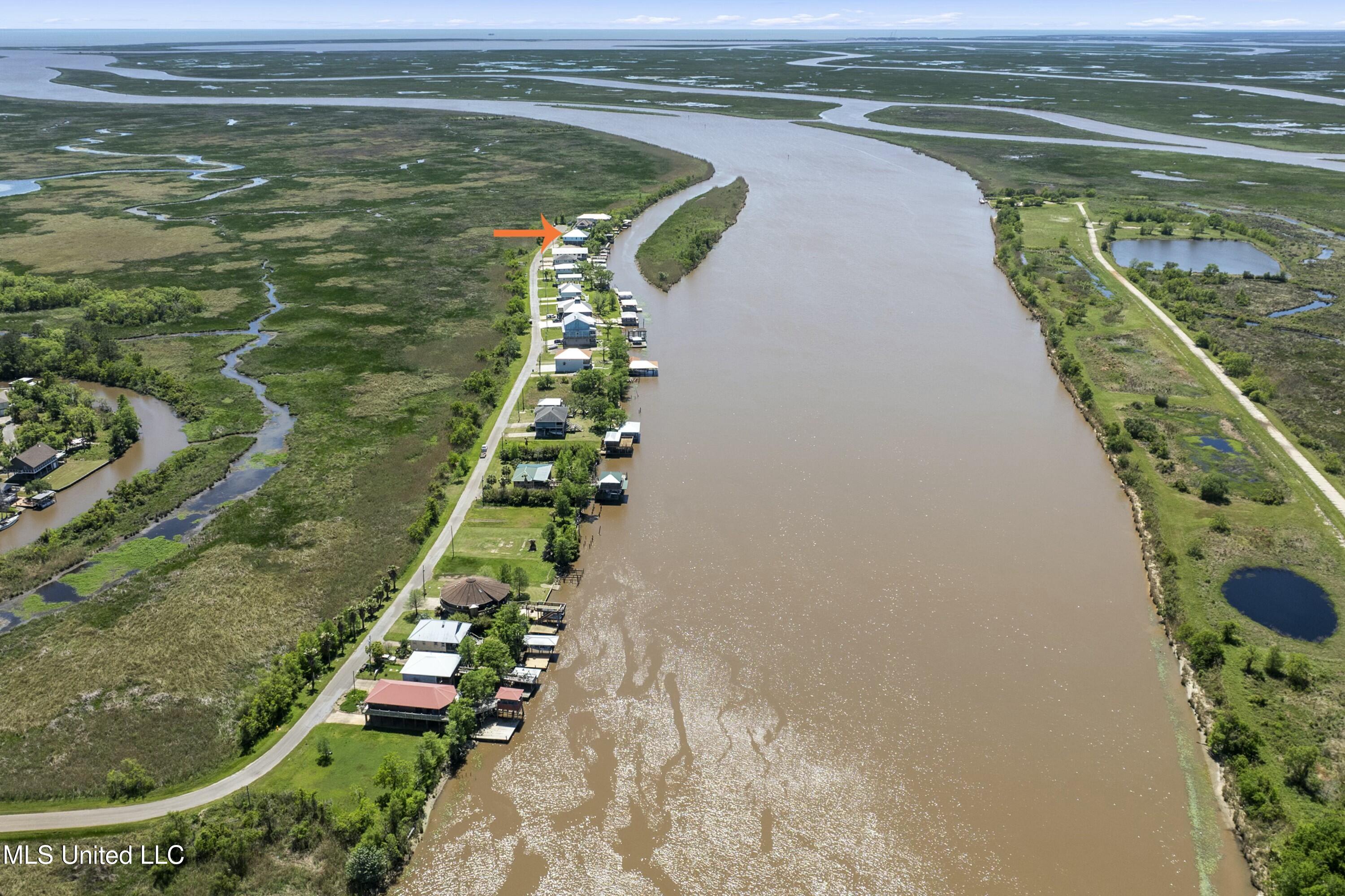 4035 Riverside Drive Pearlington, MS 39572 - Photo 2 of 57 tempImagefahPNf