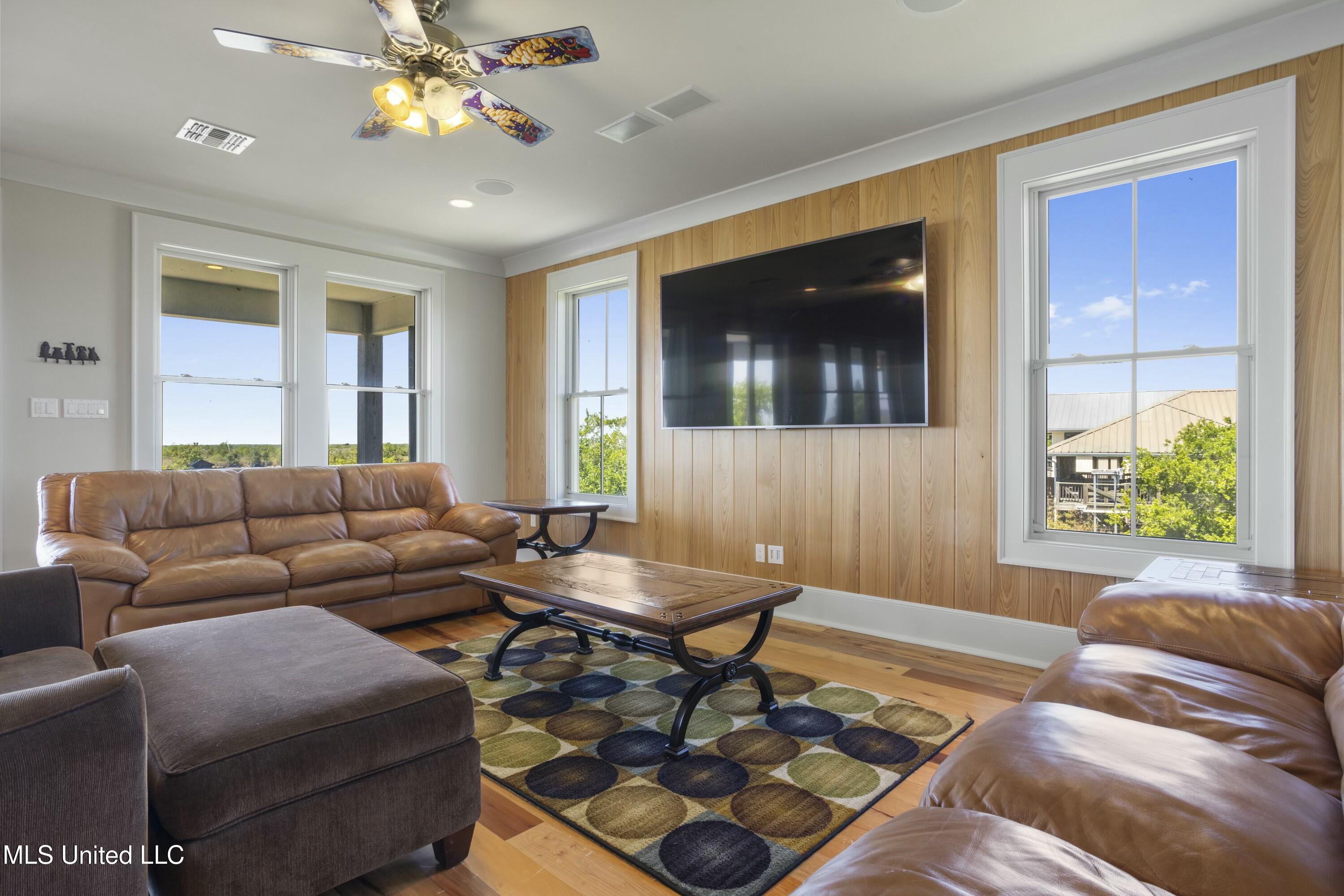 4035 Riverside Drive Pearlington, MS 39572 - Photo 9 of 57 tempImageUMOmoT