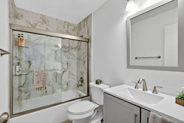 $3,200 | 235 Southwest 29th Avenue, Delray Beach, FL 33445