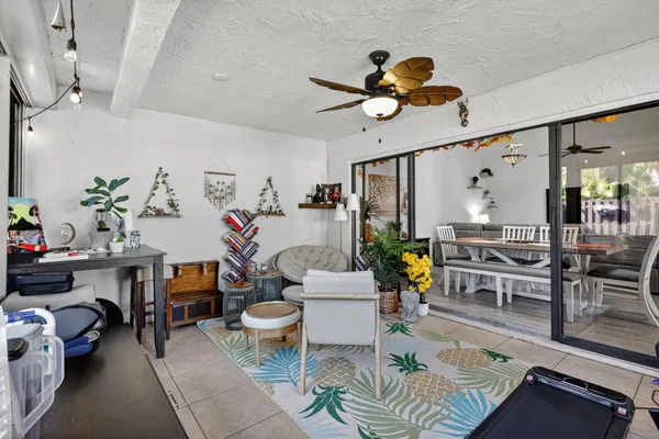 $3,200 | 235 Southwest 29th Avenue, Delray Beach, FL 33445